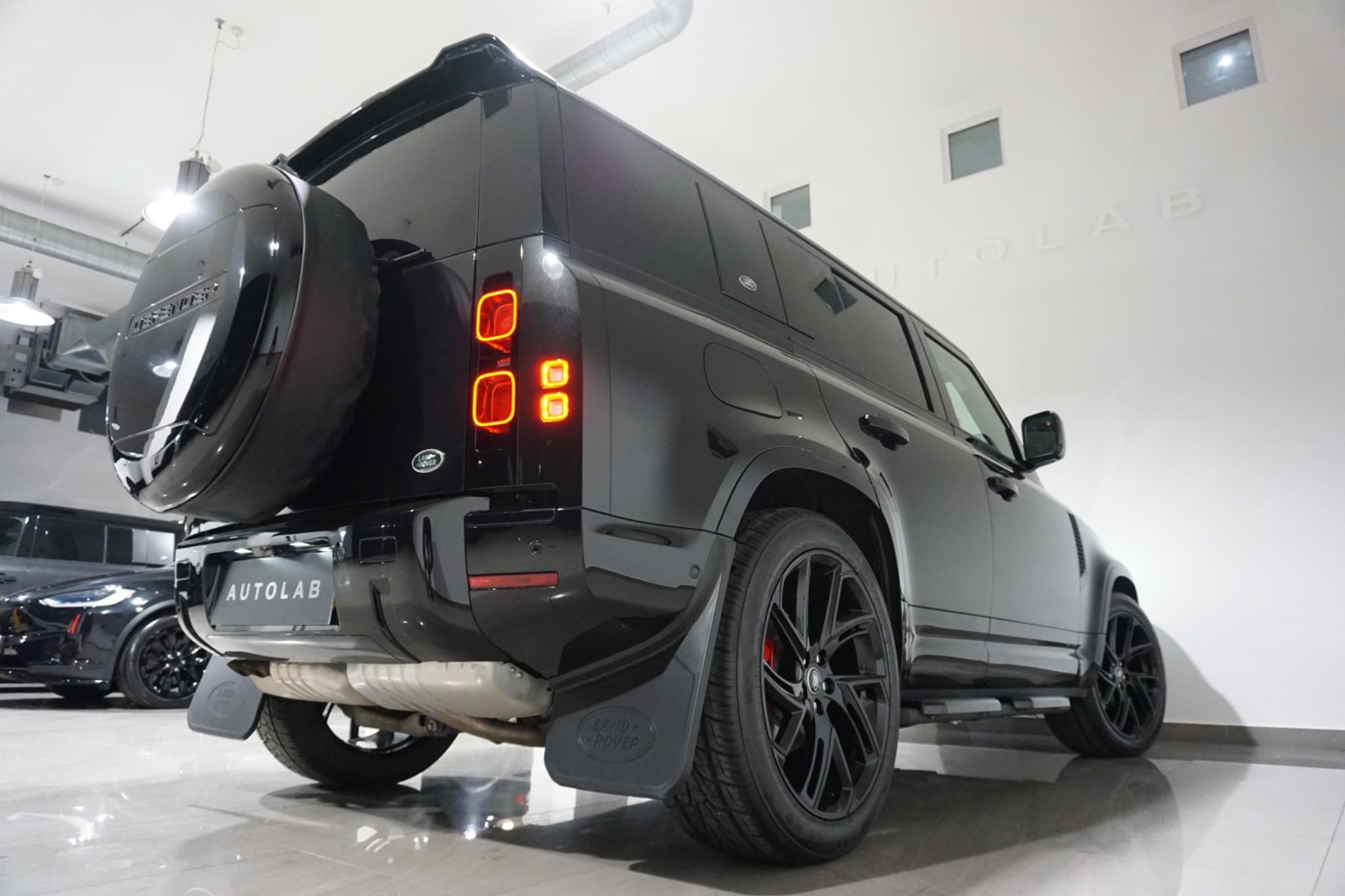 Land Rover Defender 110 3.0 D250 MHEV XS Edition Auto 4WD Euro 6 (s/s) 5dr